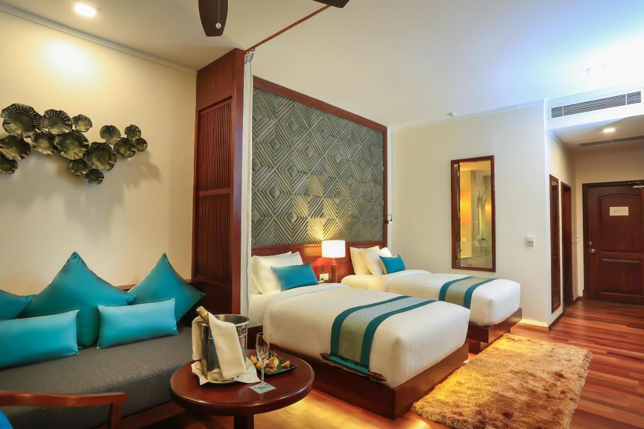 Lotus Blanc Hotel Ciudad de Siem Riep Exterior foto
