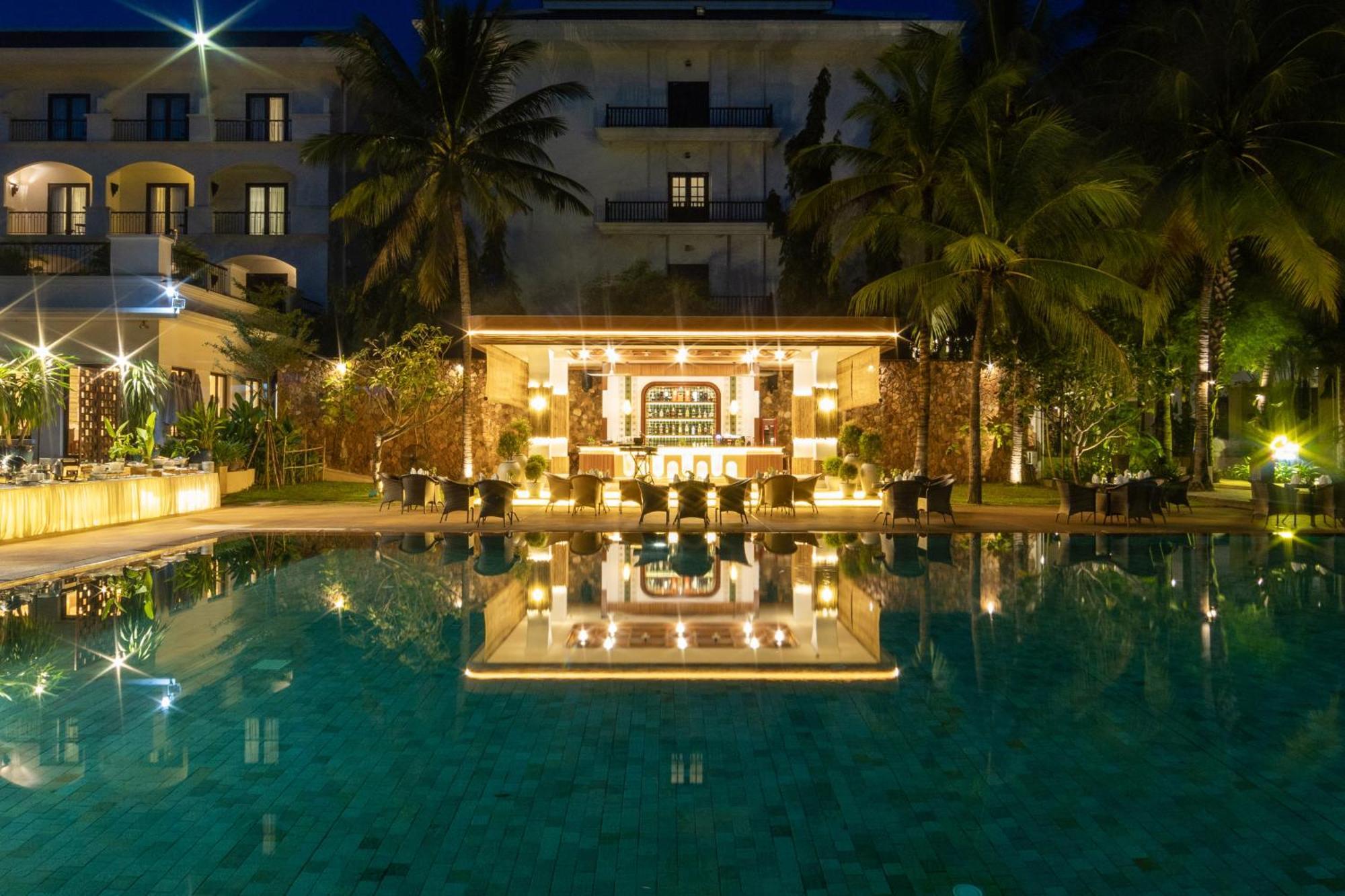 Lotus Blanc Hotel Ciudad de Siem Riep Exterior foto