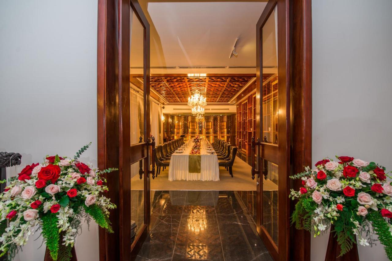 Lotus Blanc Hotel Ciudad de Siem Riep Exterior foto